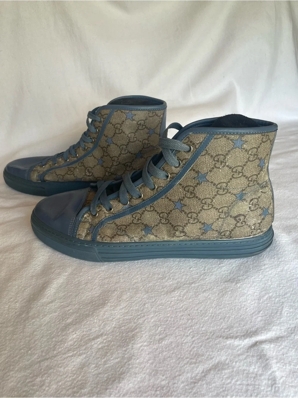 Men’s Classic Beige Gucci California GG Supreme Star High-Top Sneaker. sz. 9.5